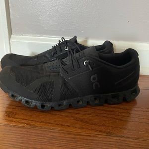 Oncloud womens running shoe